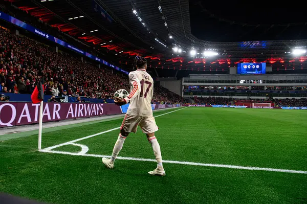 Barcelona: Tiki-taka trở lại?