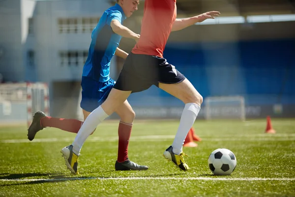 Chiến thuật riêng biệt của Bayern dưới Flick – Flicki‑Flaka